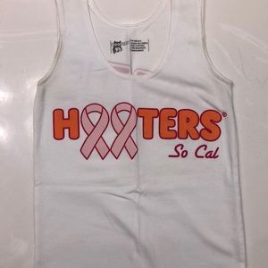 Hooters Breast Cancer shirt XXS